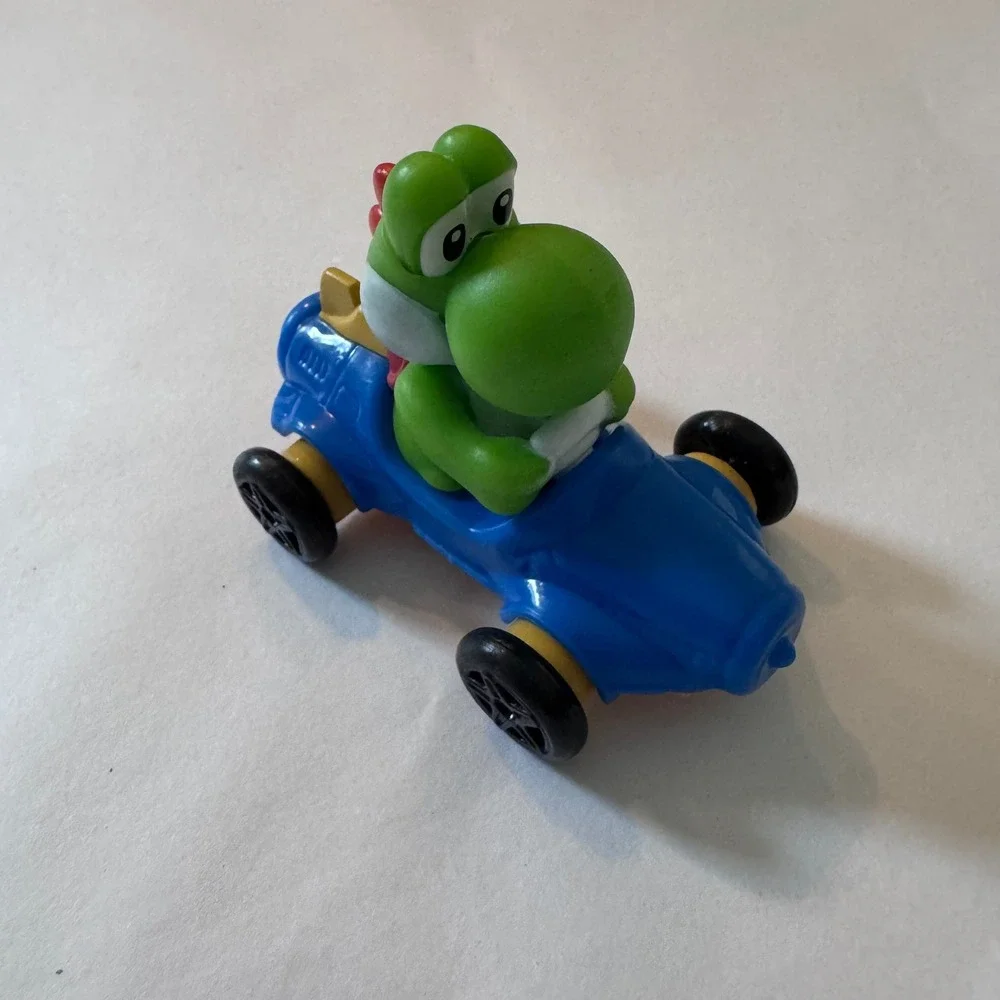 Nintendo Mario Kart Super Mario Toy Lot Yoshi Peach Luigi Toad 7pc McDonald's